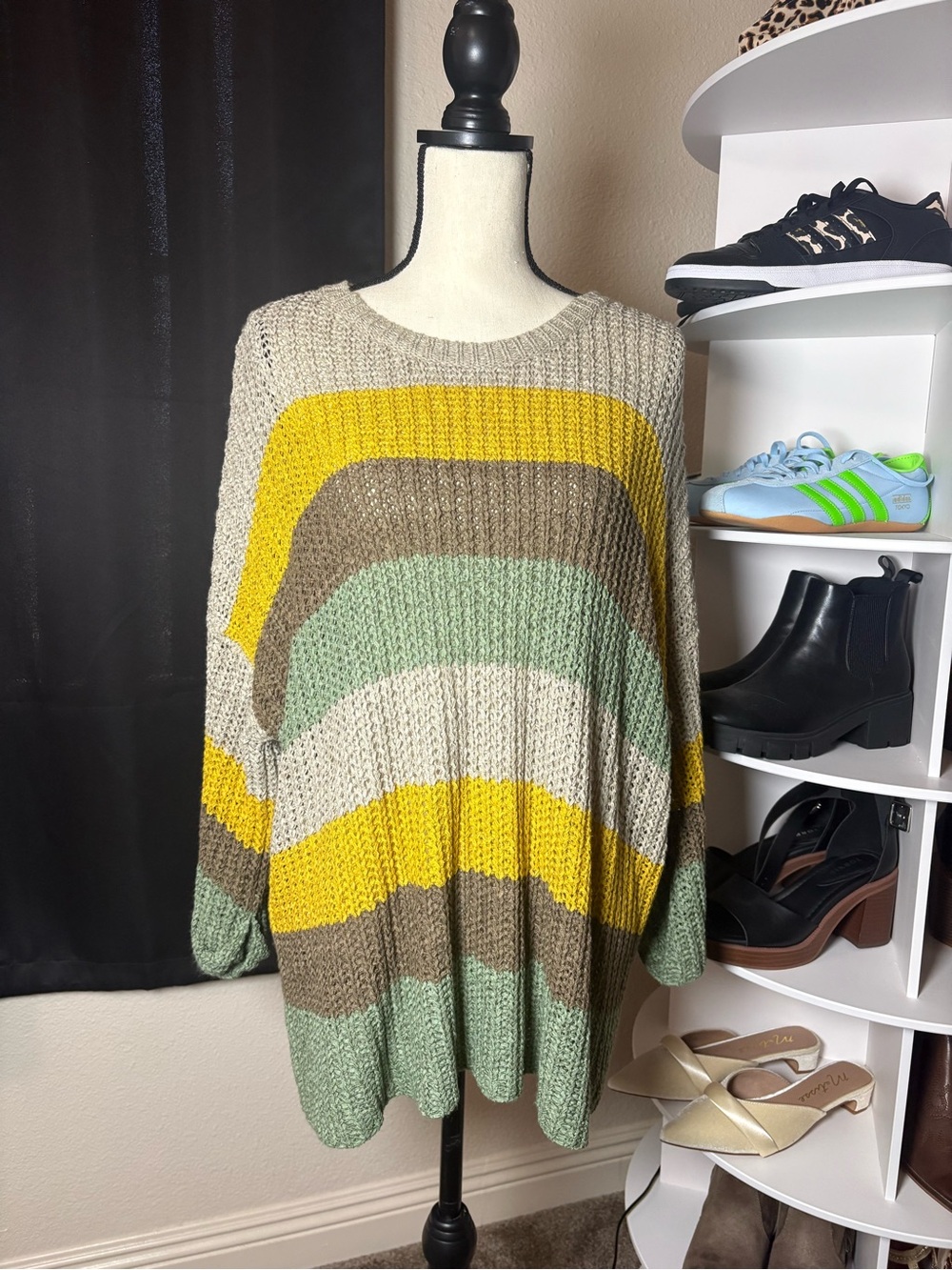 DAVI & DANI Striped Sweater